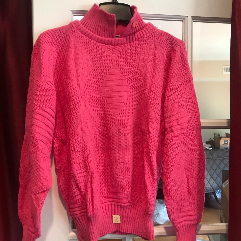 Kenneth too sweater